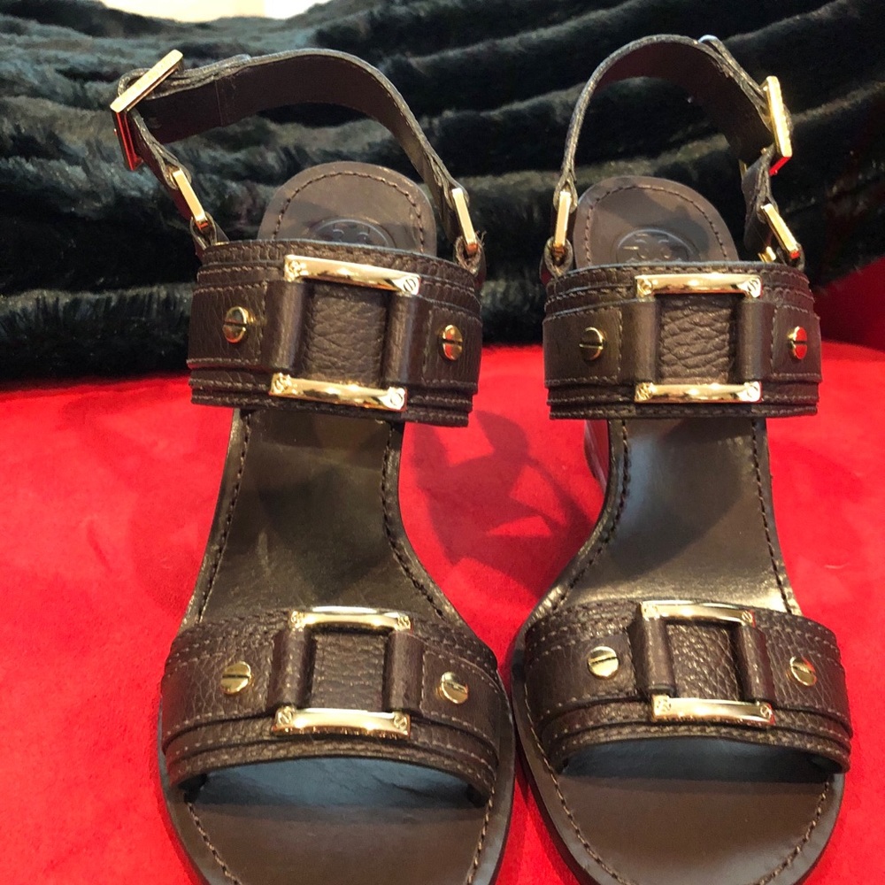 Sandal